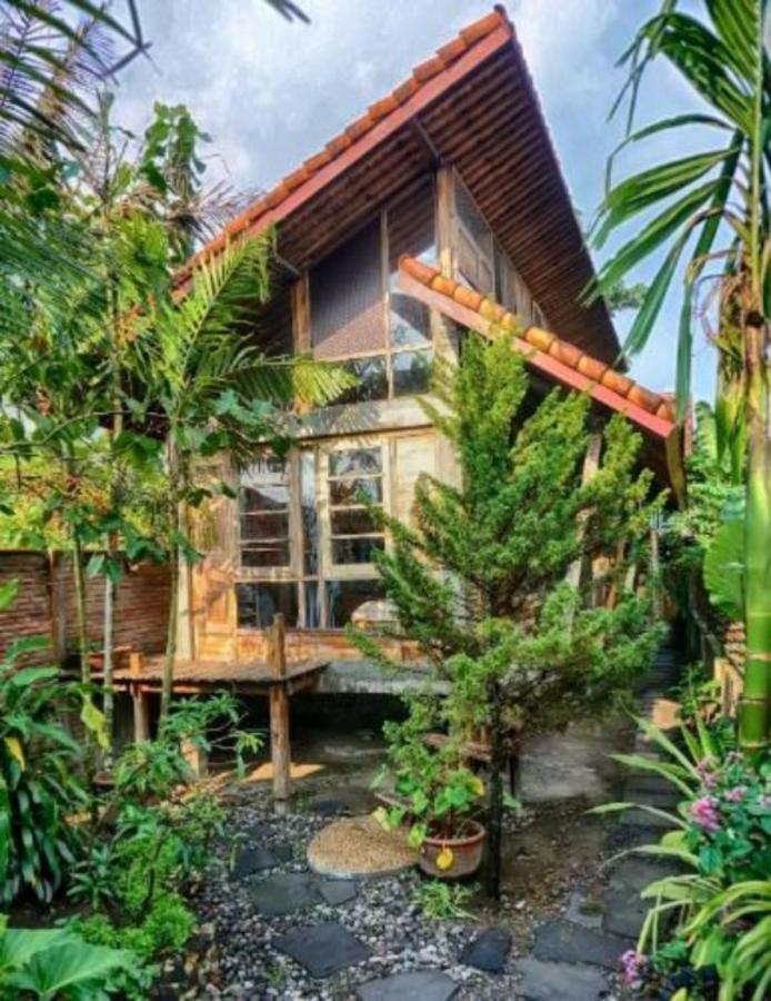 Lorong Homestay Bantul Eksteriør bilde